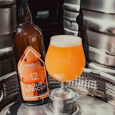 Zichovec Sour Apricot